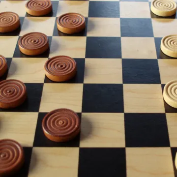 Скачать Шашки от English Checkers на Андроид