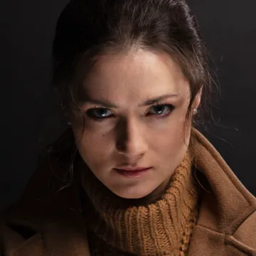 Скачать She Sees Red на Андроид